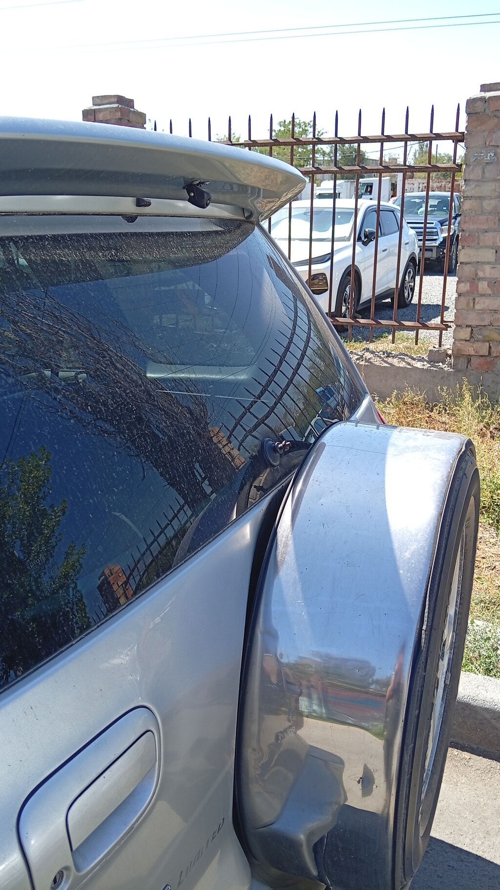 Toyota RAV4: 2001 г., 0.2 л, Автомат, Бензин, Кроссовер: фото 3