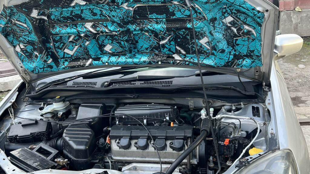 Honda Civic: 2003 г., Автомат, Бензин, Хэтчбэк: фото 5