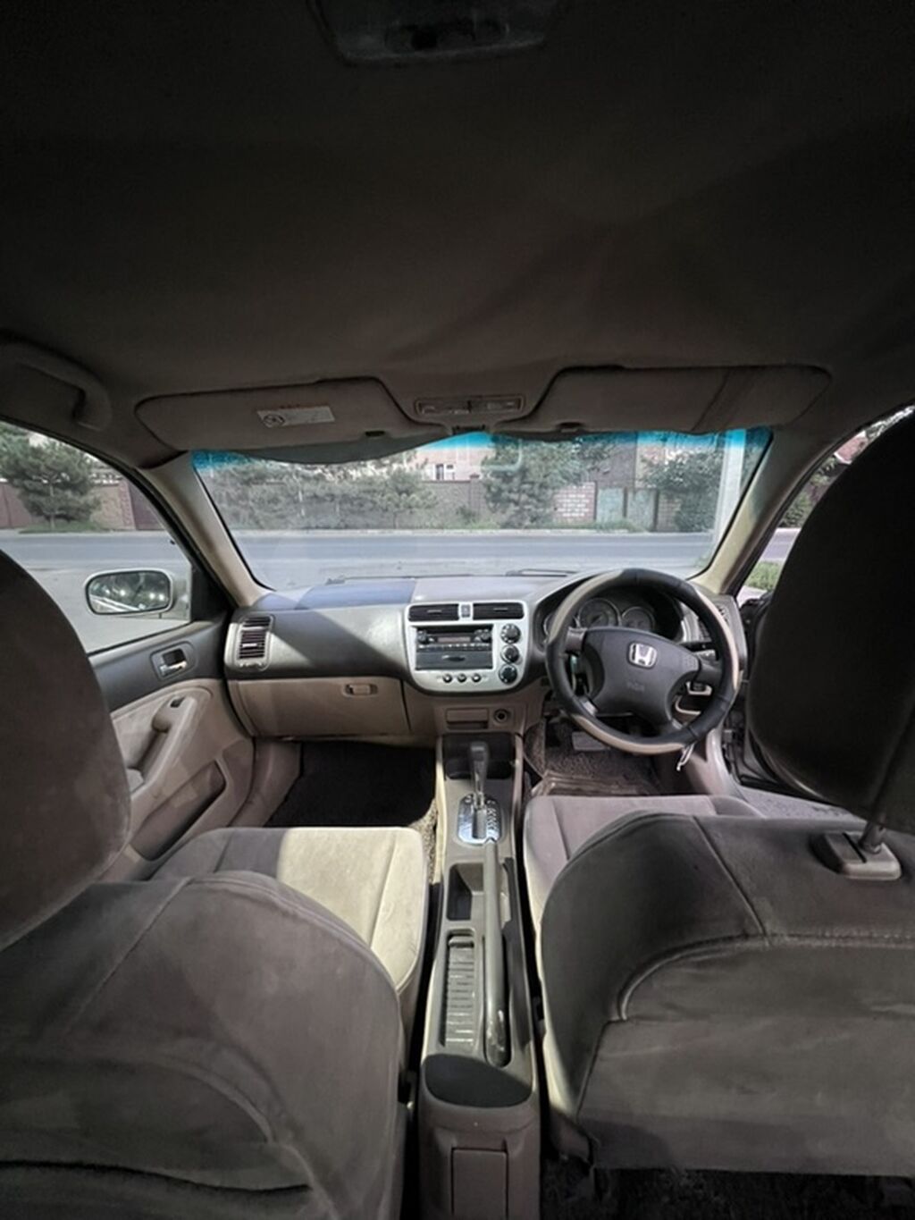 Honda Civic: 2003 г., 1.7 л, Автомат, Бензин, Седан: фото 8