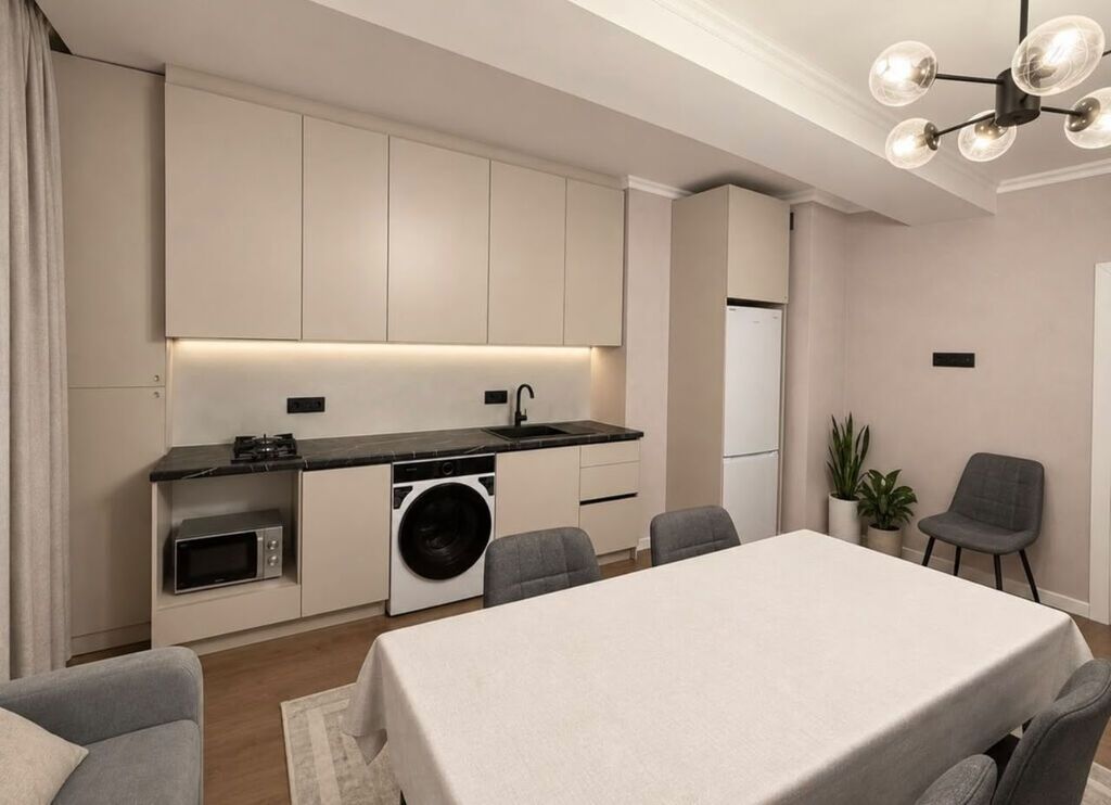 2 комнаты, 54 м², Восток-5 мкр Элитка, 12 этаж, Евроремонт: фото 1