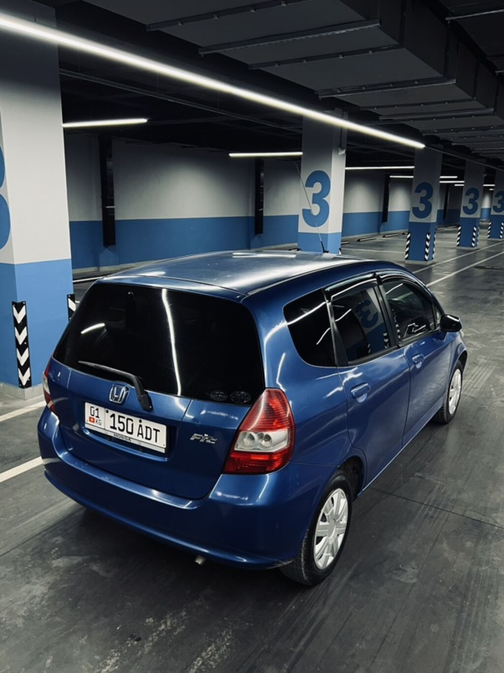 Honda Fit: 2003 г., 1.3 л, Автомат, Бензин, Хэтчбэк: фото 6