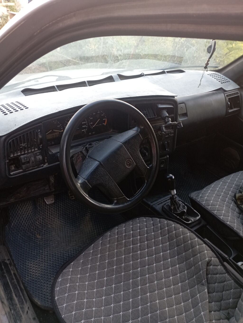 Volkswagen Passat Variant: 1991 г., Механика, Бензин, Универсал: фото 1