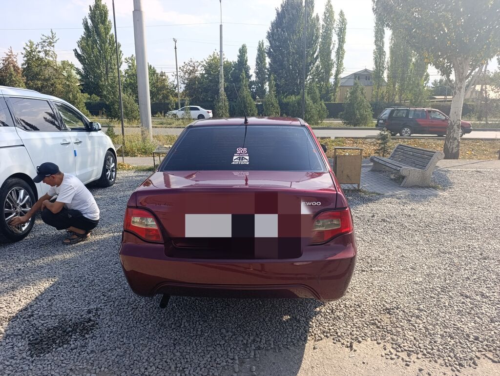 Daewoo Nexia: 2011 г., 1.5 л, Седан: фото 3