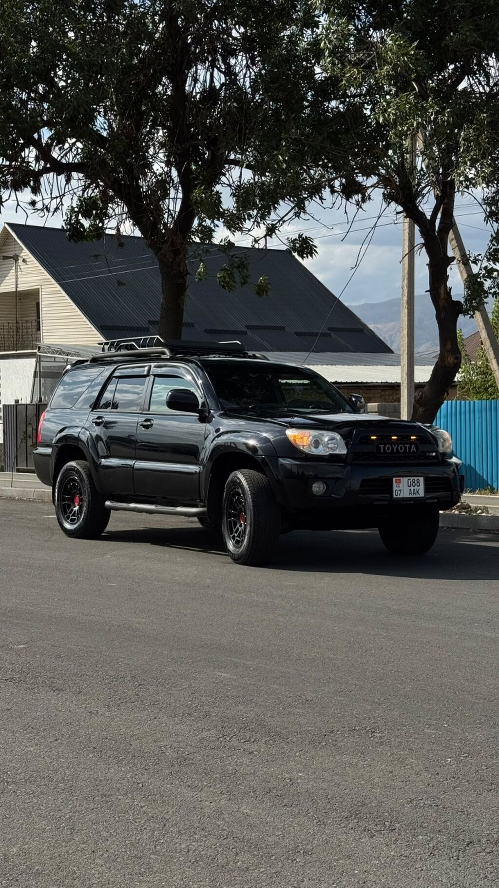 Toyota 4Runner: 2008 г., 4 л, Автомат, Бензин, Внедорожник: фото 3