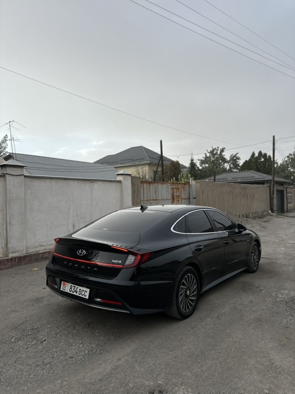 Hyundai Sonata: 2021 г., 2 л, Автомат, Гибрид, Седан: фото 2