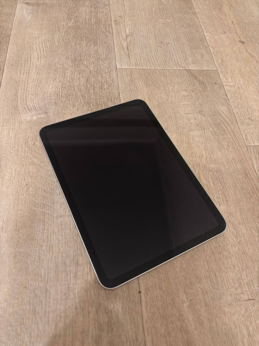 Планшет, Apple, память 128 ГБ, 10" - 11", Wi-Fi, Б/у, Классический цвет - Серебристый: фото 3