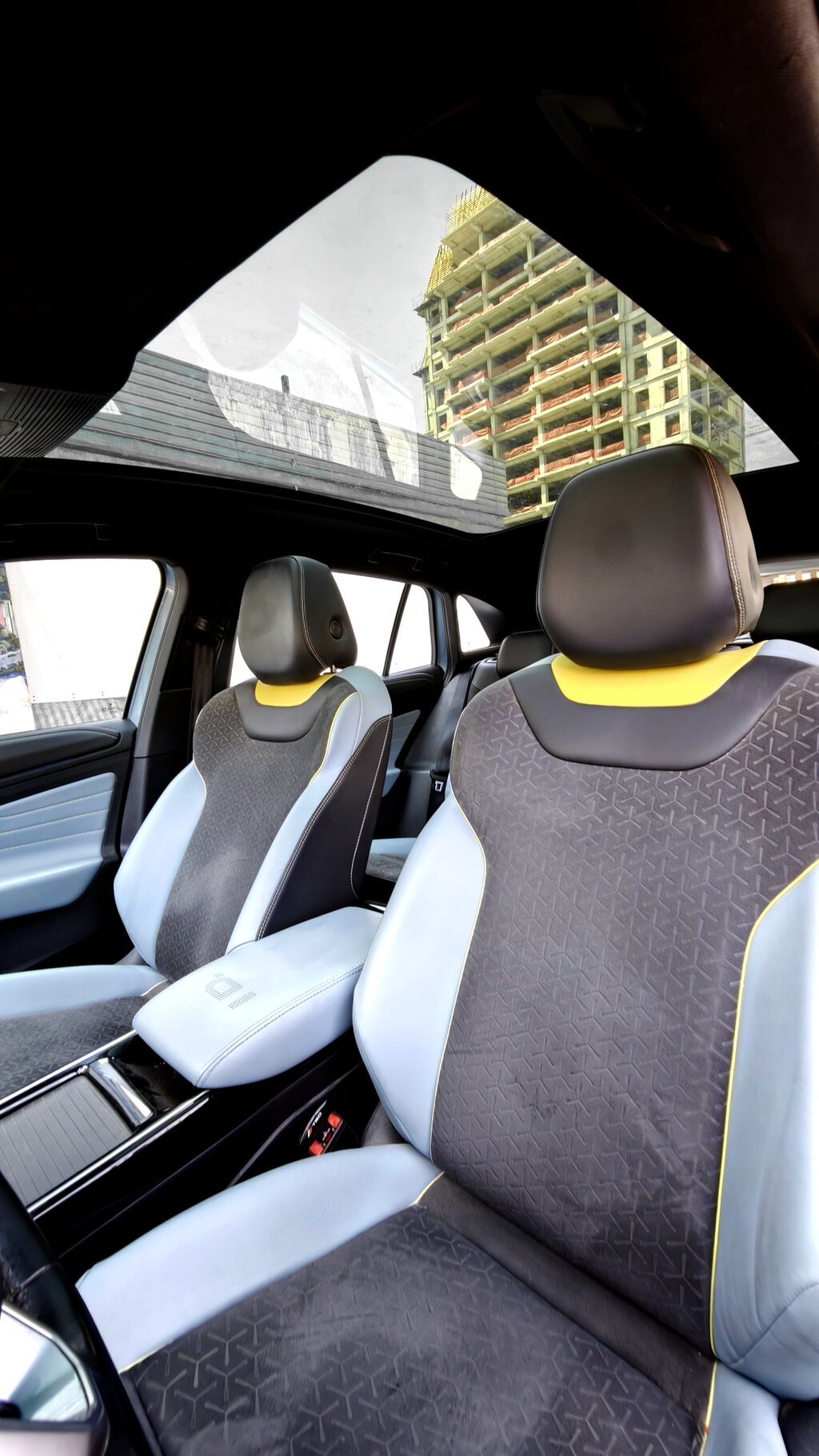 Volkswagen ID.4: 2022 г., Кроссовер: фото 4