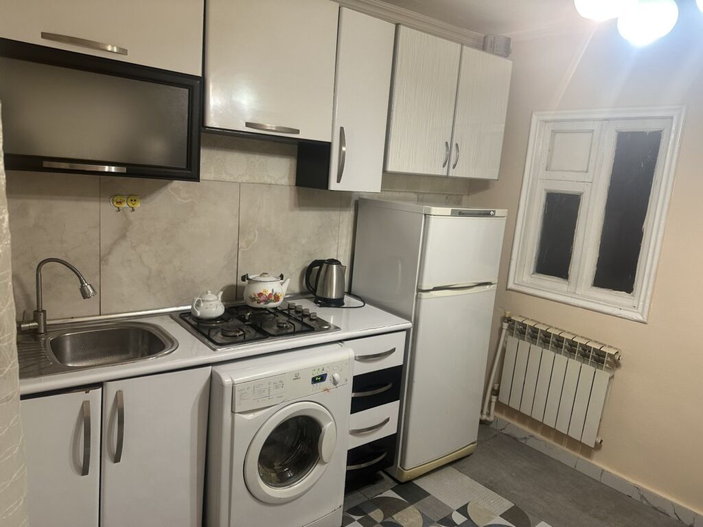 20 kv. m, 1 otaqlı, İşıq, Kanalizasiya, Kombi