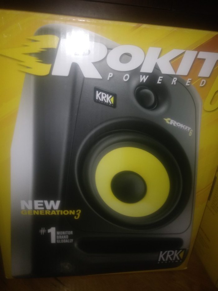 Dinamiklər və musiqi mərkəzləri: Krk rokit6 ucuz qiymete verirem tezedir karobkada - lalafo.az Bakı şəhərində Krk rokit6 ucuz qiymete verirem tezedir karobkada