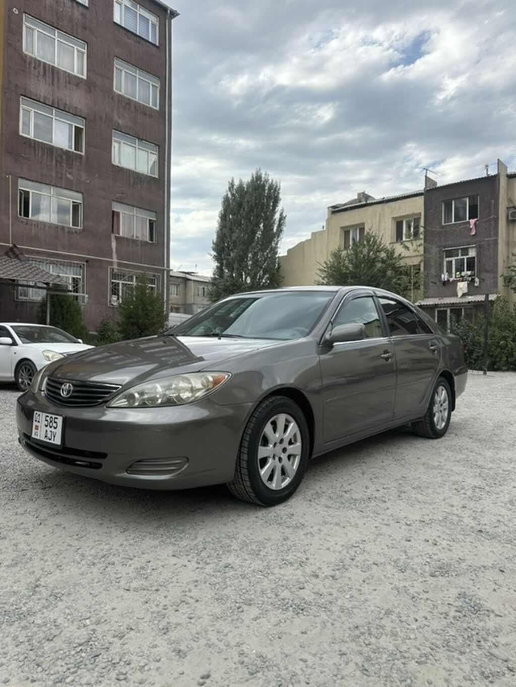 Toyota Camry: 2005 г., 2.4 л, Автомат, Газ, Седан: фото 2
