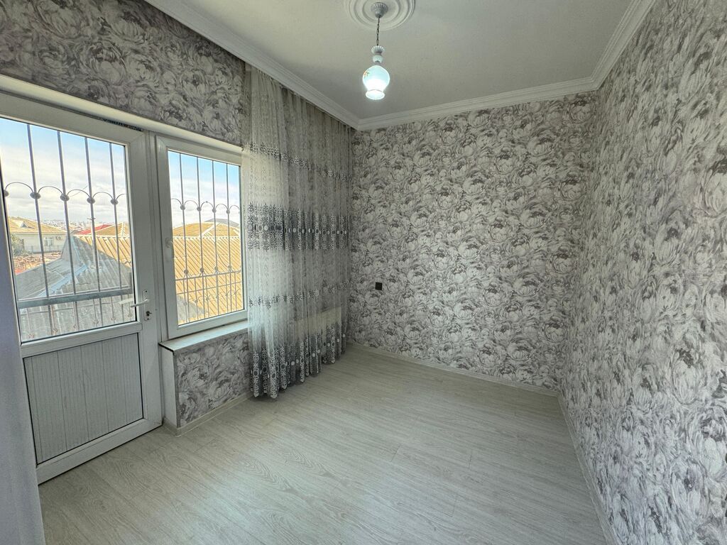 Əhmədlidə 4 otaqlı həyət evi satılır, 120 m², 110 000 AZN, şəkil 5 / 8