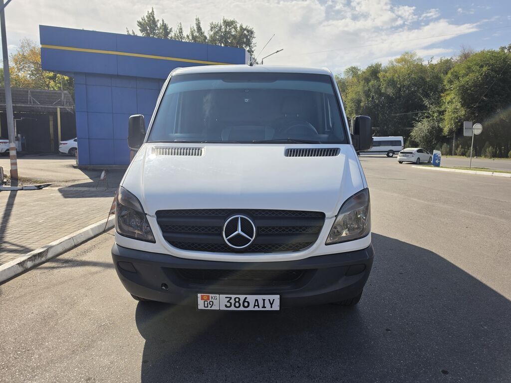 Mercedes-Benz Спринтер: 2008 г., 2.2 л, Механика, Дизель, Фургон: фото 3