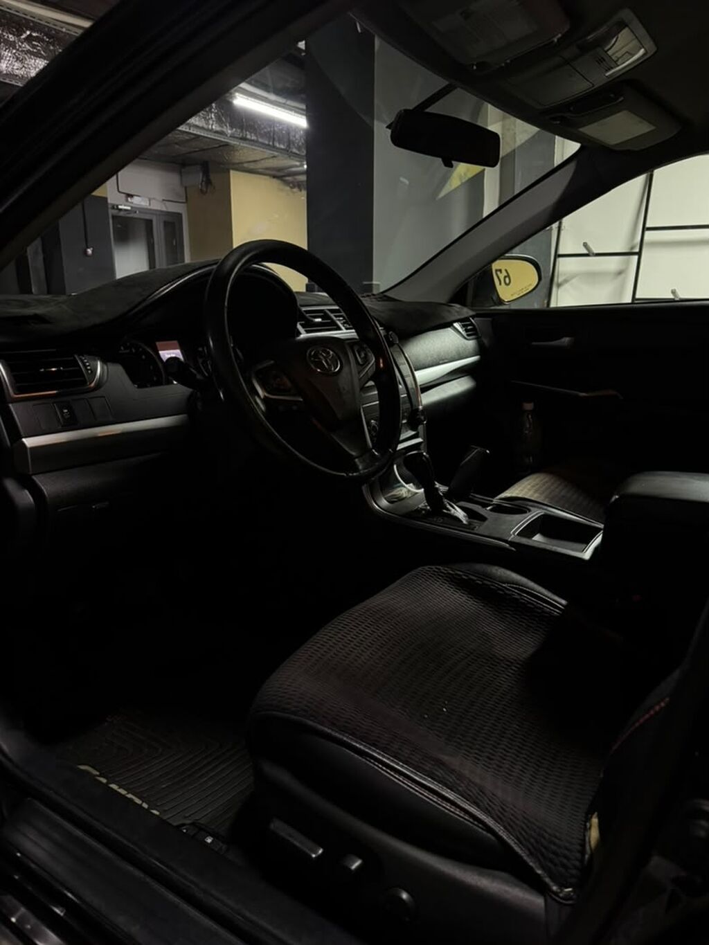 Toyota Camry: 2016 г., 2.5 л, Автомат, Бензин, Седан: фото 4