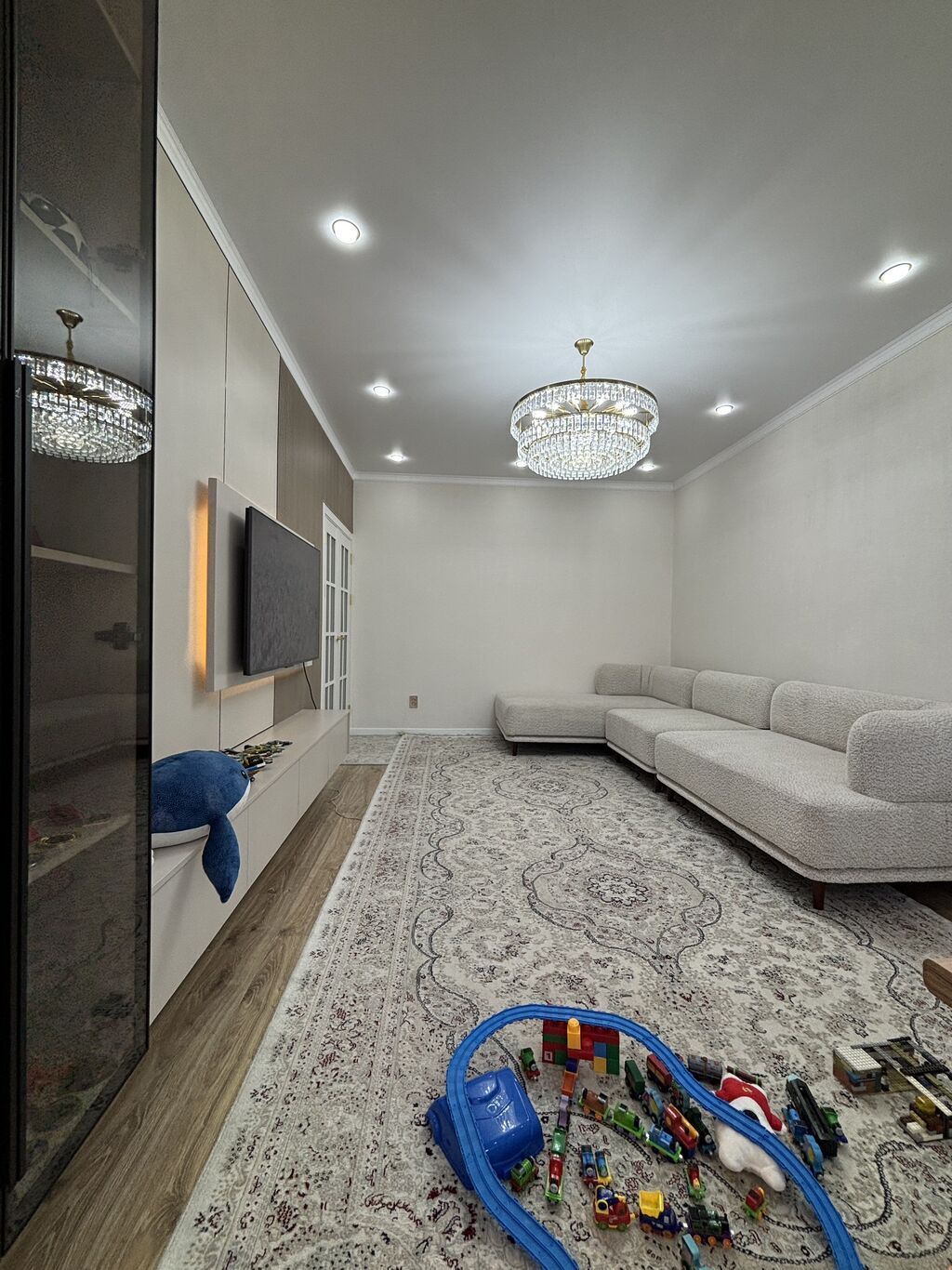 3 комнаты, 70 м², 1000 мелочей 105 серия, 4 этаж, Свежий ремонт: фото 3