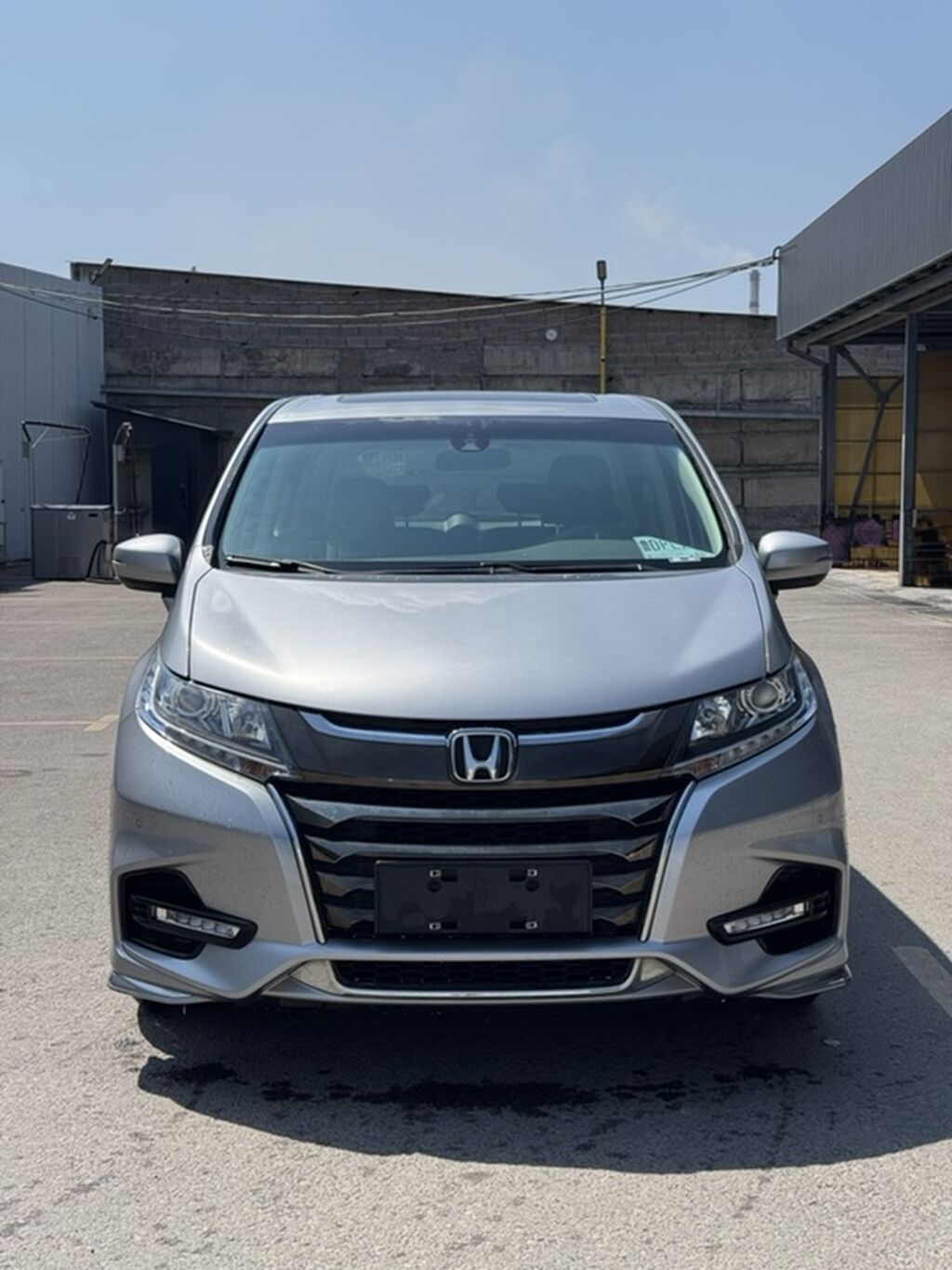 Honda Odyssey: 2020 г., 2 л, Автомат, Гибрид, Минивэн: фото 2
