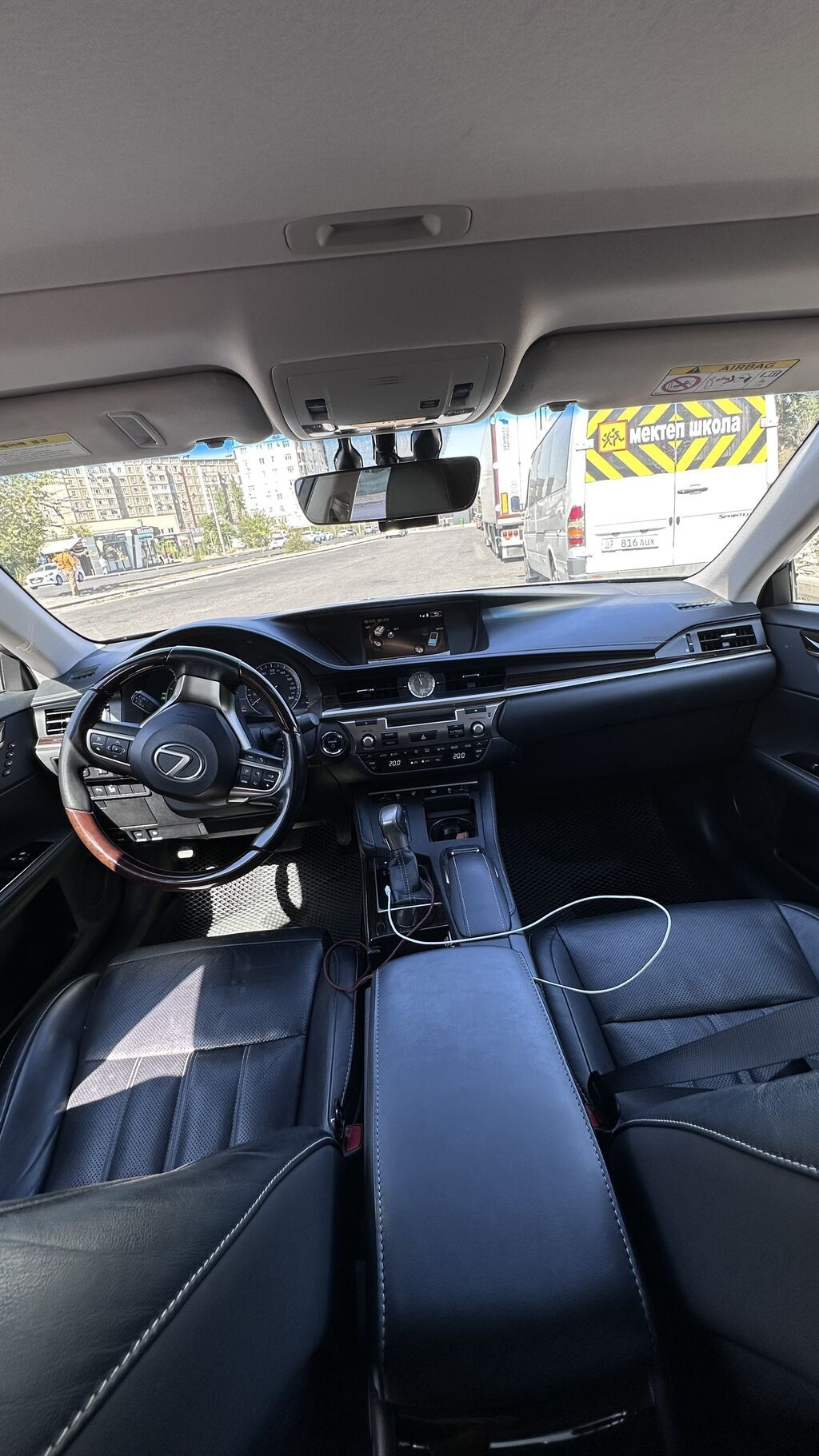 Lexus ES: 2017 г., 2.5 л, Вариатор, Гибрид, Седан: фото 5