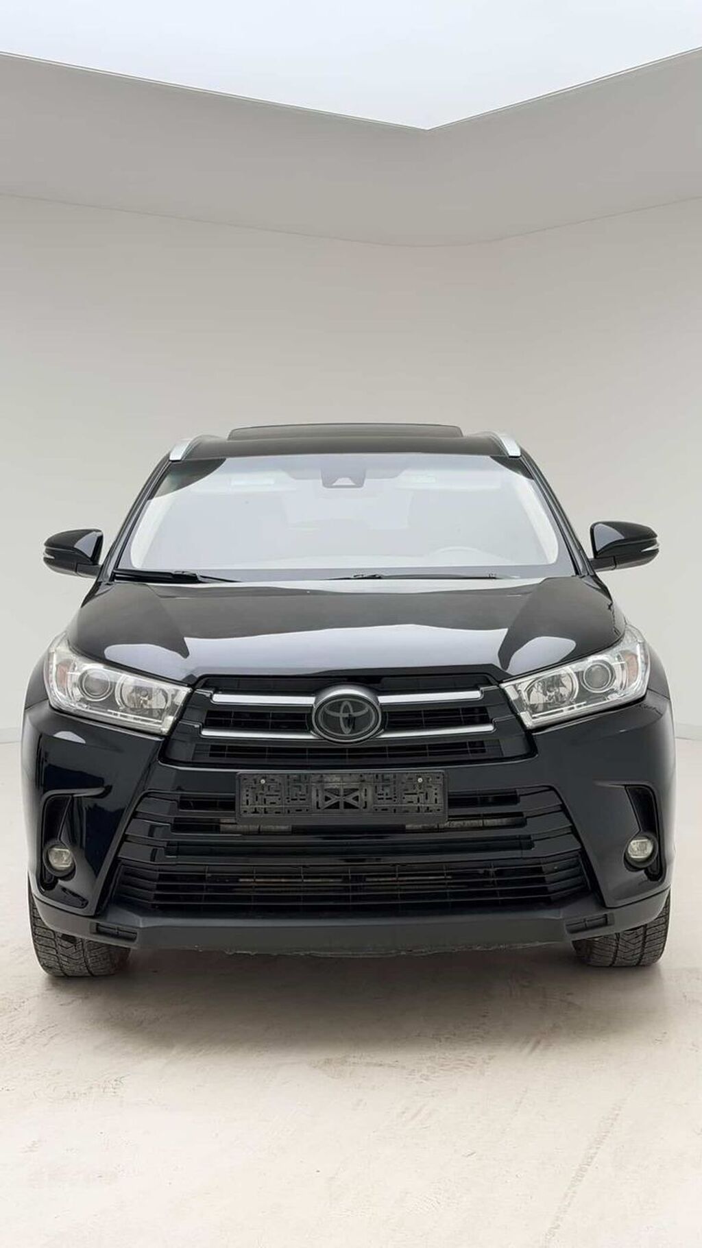 Toyota Highlander: 2017 г., 3.5 л, Автомат, Бензин, Внедорожник: фото 3