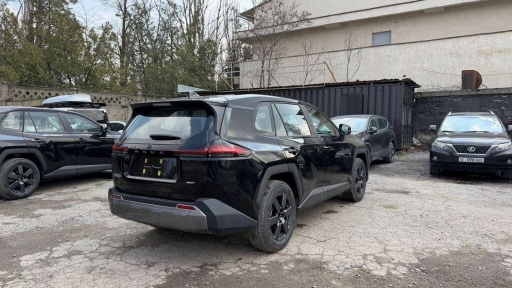 Toyota RAV4: 2026 г., 2 л, Вариатор, Бензин, Внедорожник: фото 8