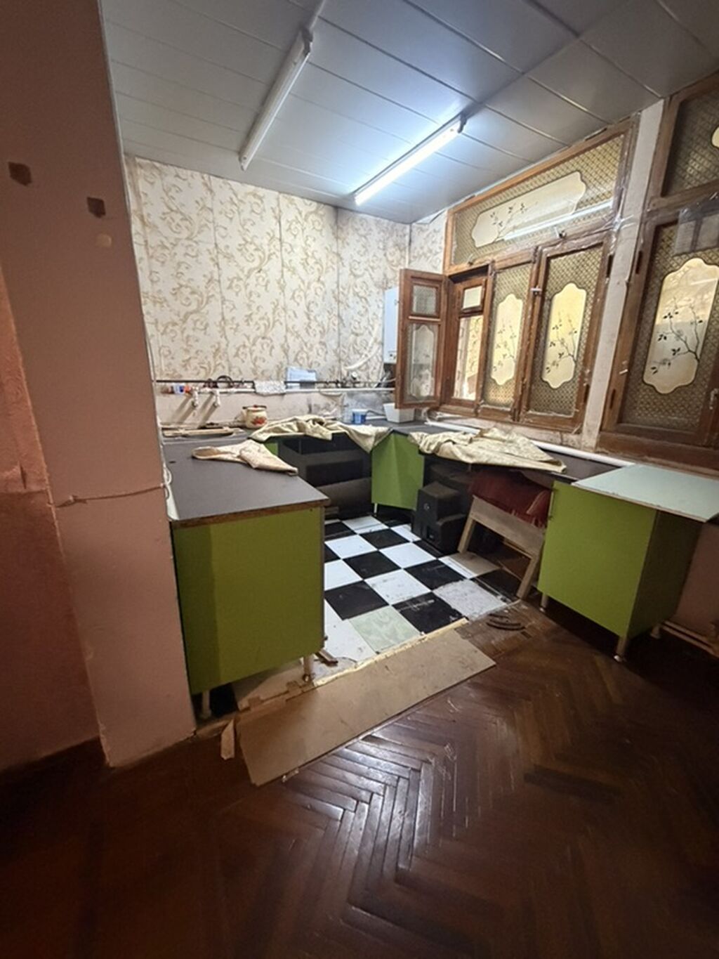 Bakı, 3 otaqlı, Köhnə tikili, 45 kv. m