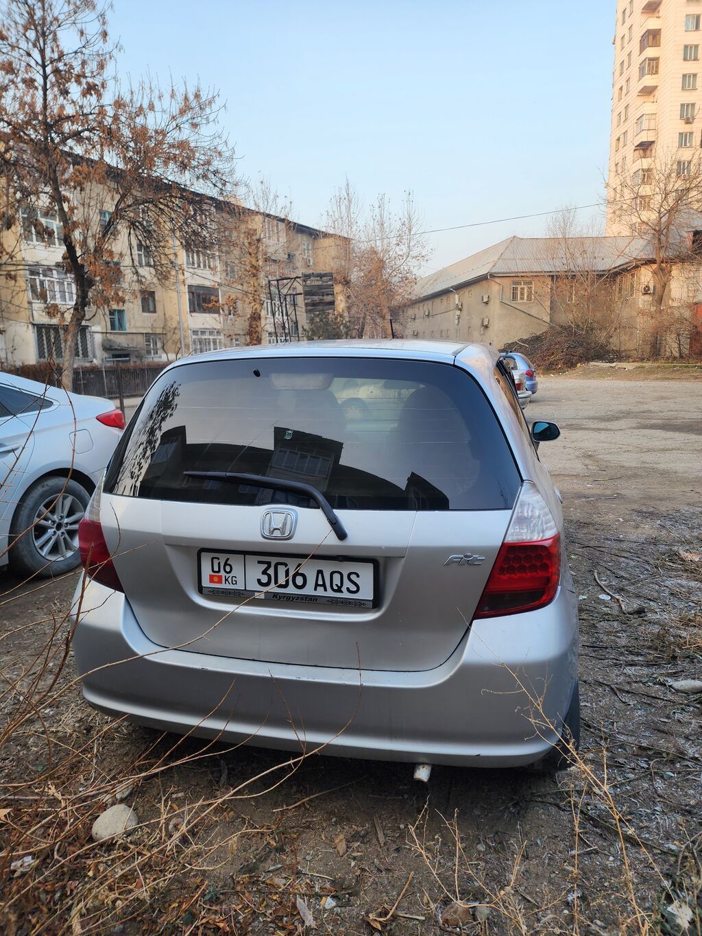 Honda Fit: 2003 г., 1.5 л, Автомат, Бензин, Хэтчбэк: фото 4