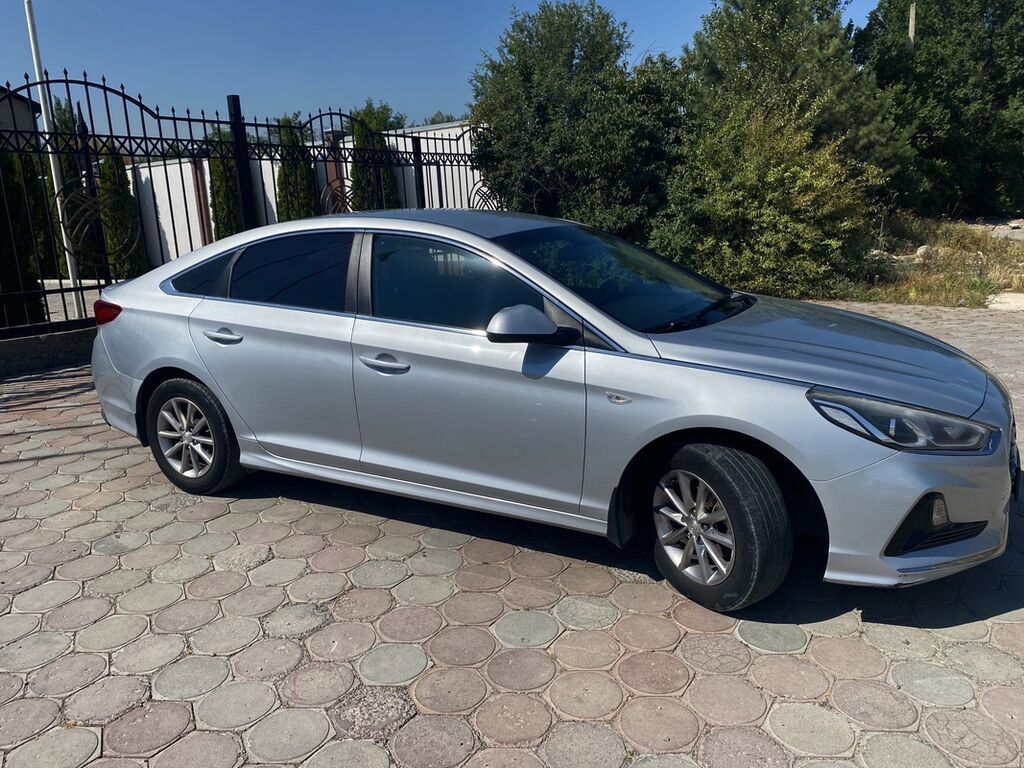 Hyundai Sonata: 2017 г., 2 л, Автомат, Газ, Седан: фото 3