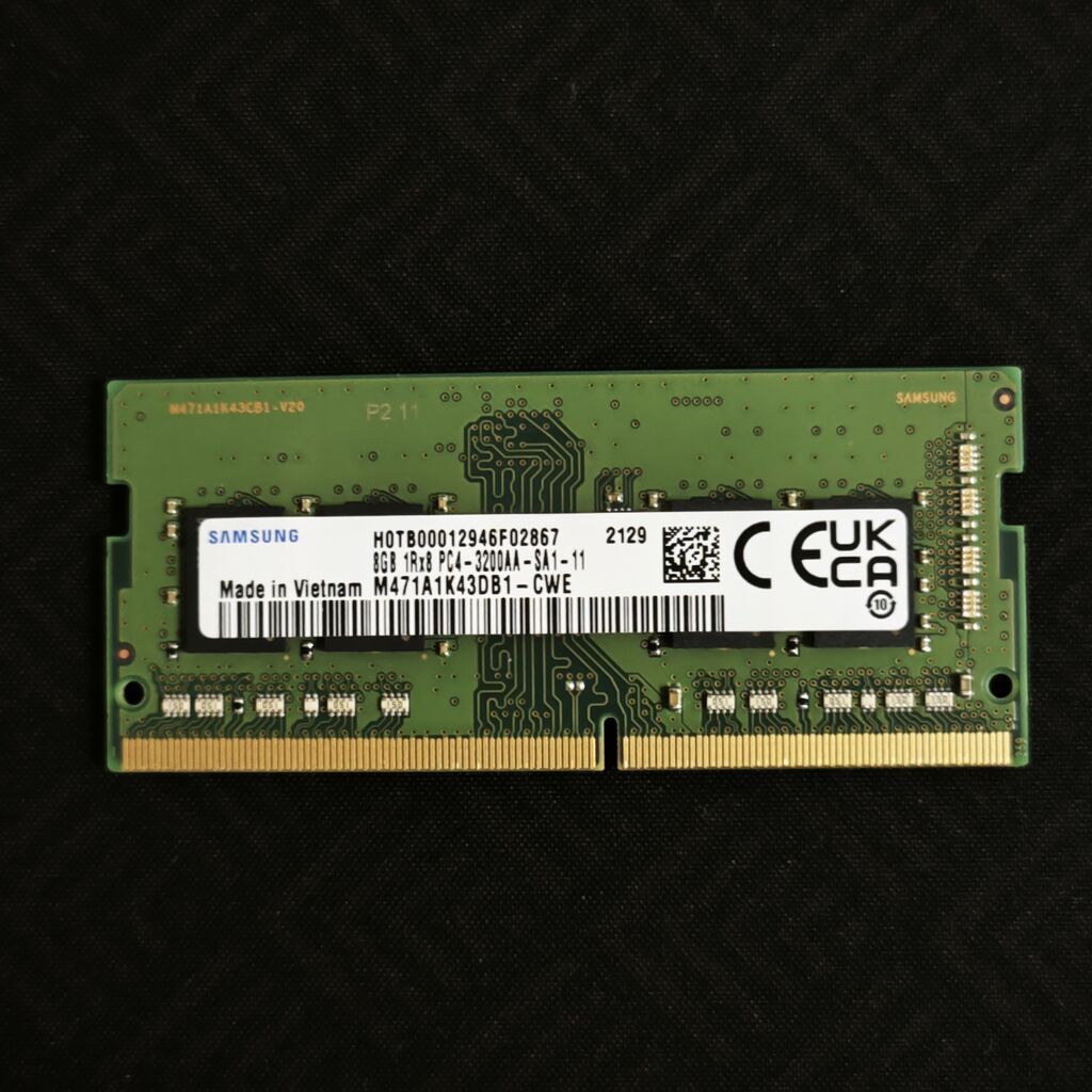 Samsung DDR4 3200 8GB Объем: 8 ГБ. Форм-фактор: SO-DIMМ (для: фото 1
