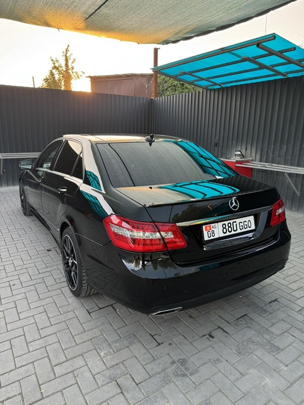 Mercedes-Benz E-Class: 2012 г., 3.5 л, Автомат, Бензин, Седан: фото 5