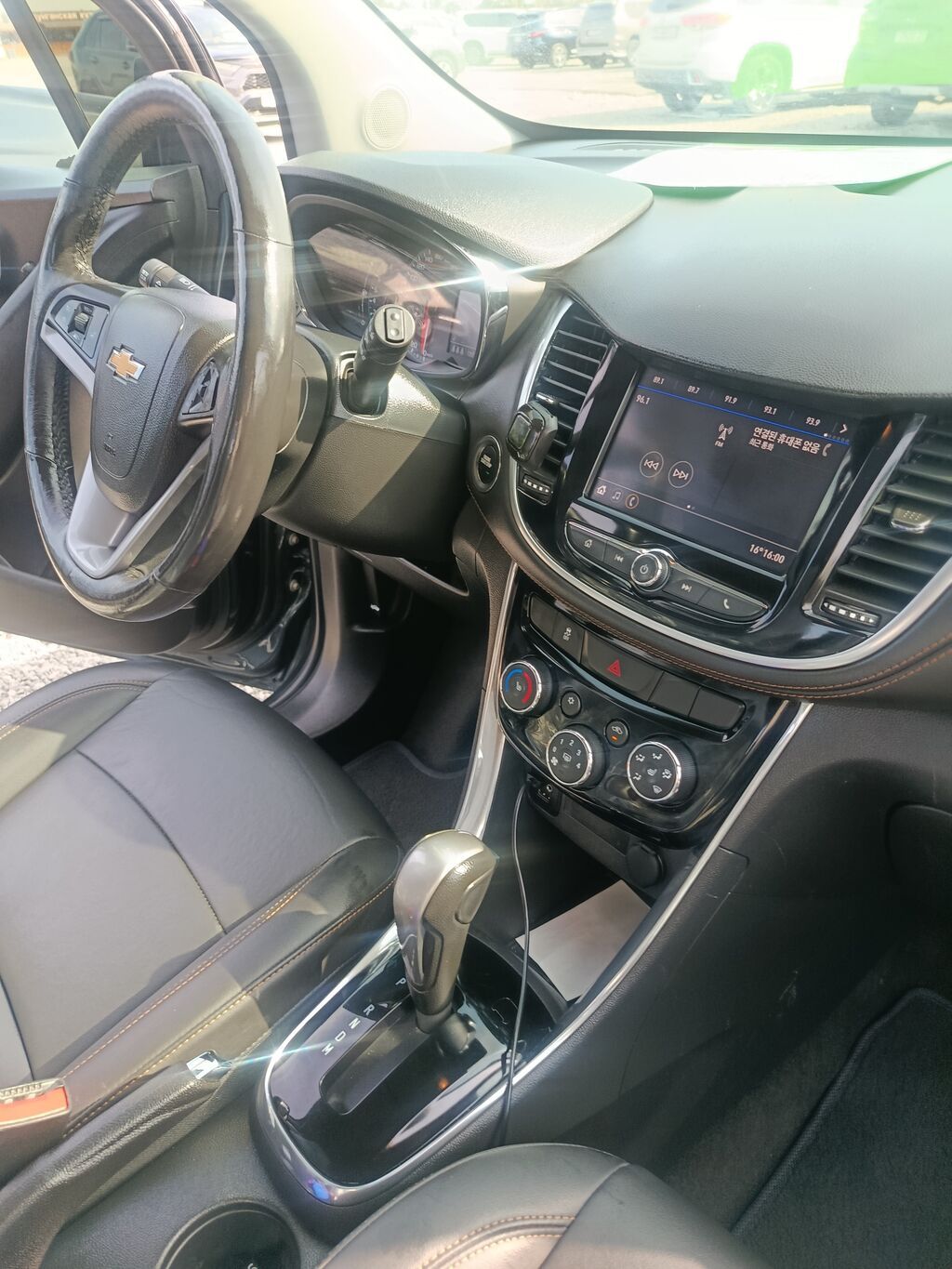 Chevrolet Trax: 2022 г., 1.4 л, Автомат, Бензин, Кроссовер: фото 8