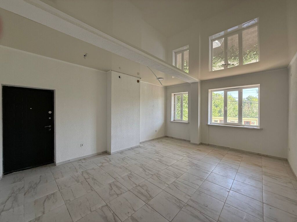 Продажа офисов 148 м², С ремонтом, Без мебели, Многоэтажное здание, 1 этаж — фото 5