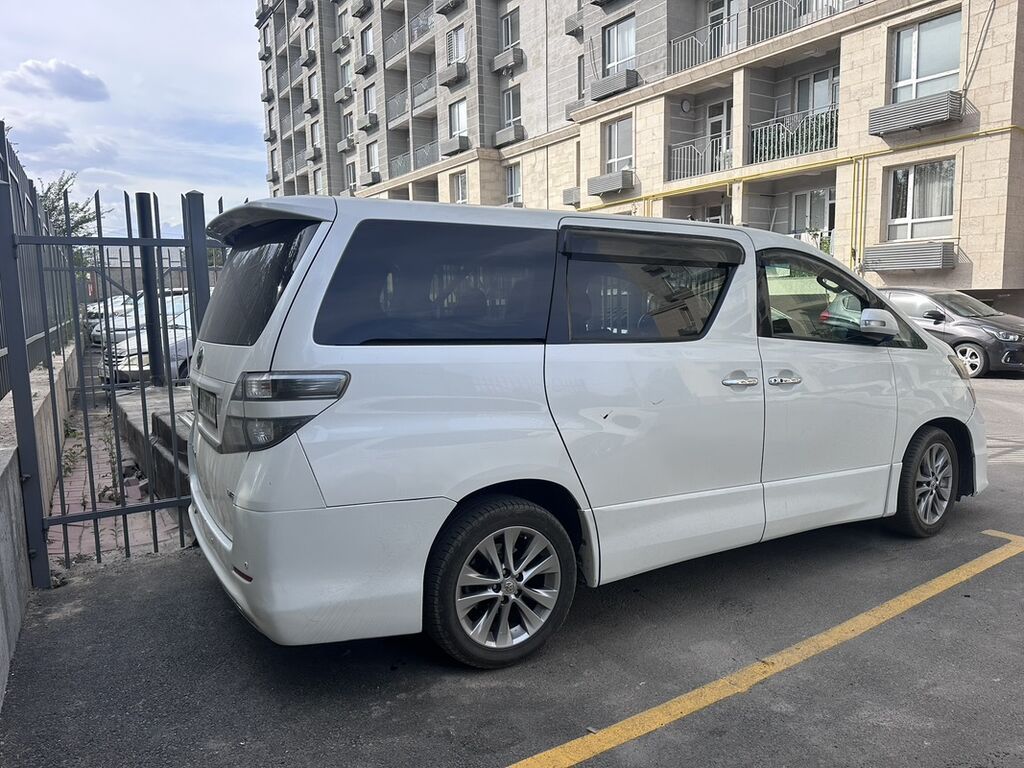 Toyota Vellfire: 2010 г., 3.5 л, Автомат, Газ, Минивэн: фото 2
