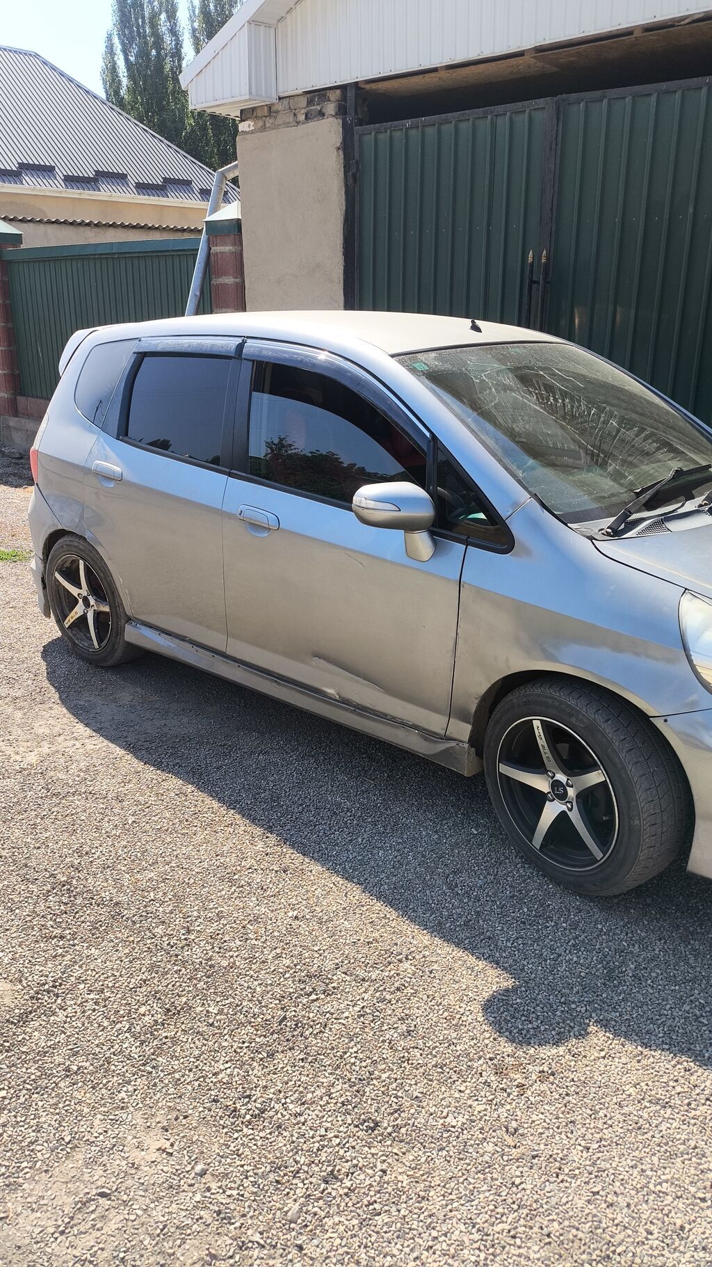 Honda Fit: 2003 г., 1.5 л, Вариатор, Бензин, Хэтчбэк: фото 4