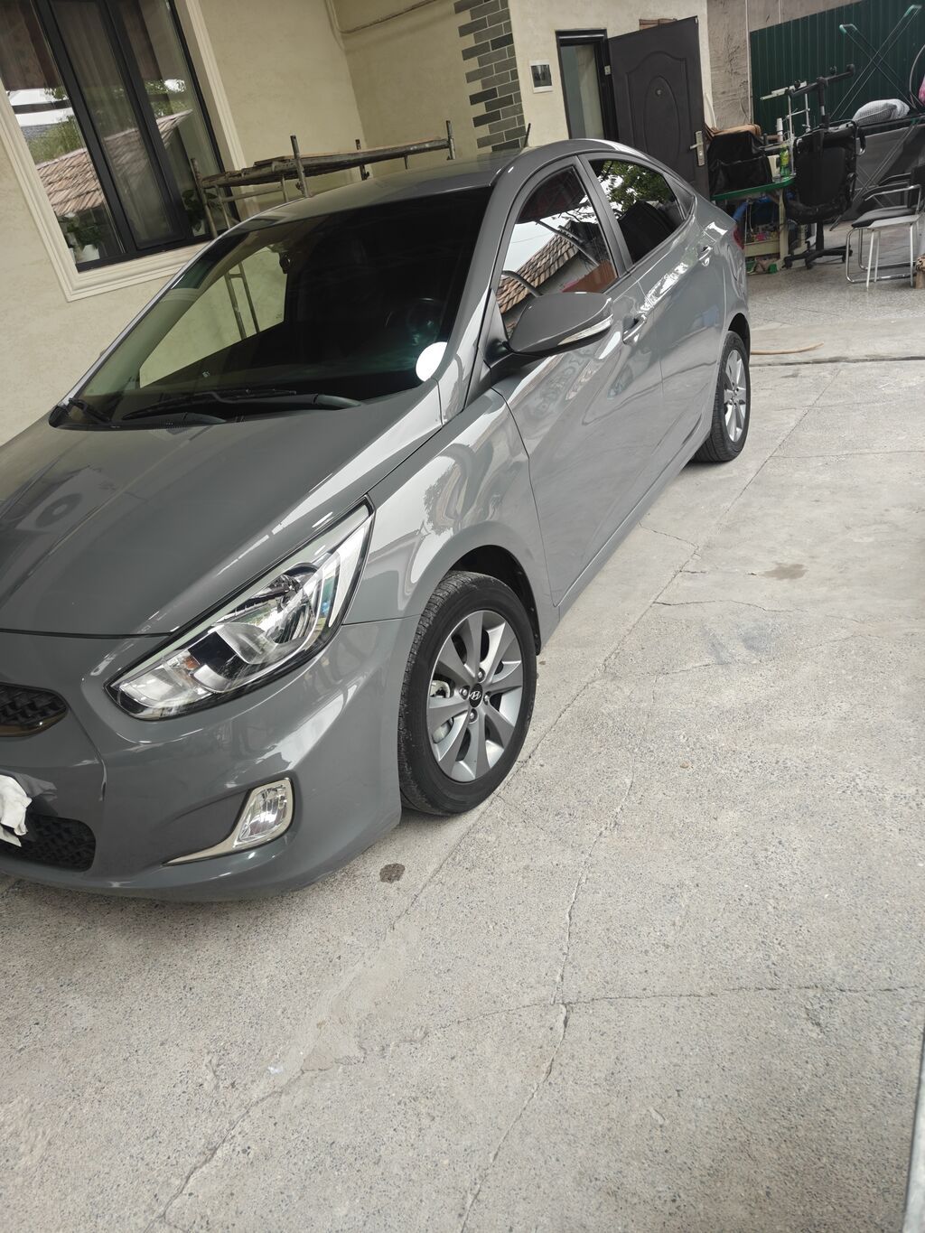 Hyundai Accent: 2019 г., 1.4 л, Вариатор, Бензин, Седан: фото 2