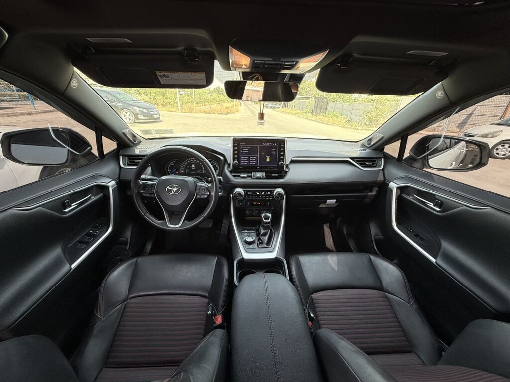 Toyota RAV4: 2021 г., 2.5 л, Вариатор, Гибрид, Кроссовер: фото 7