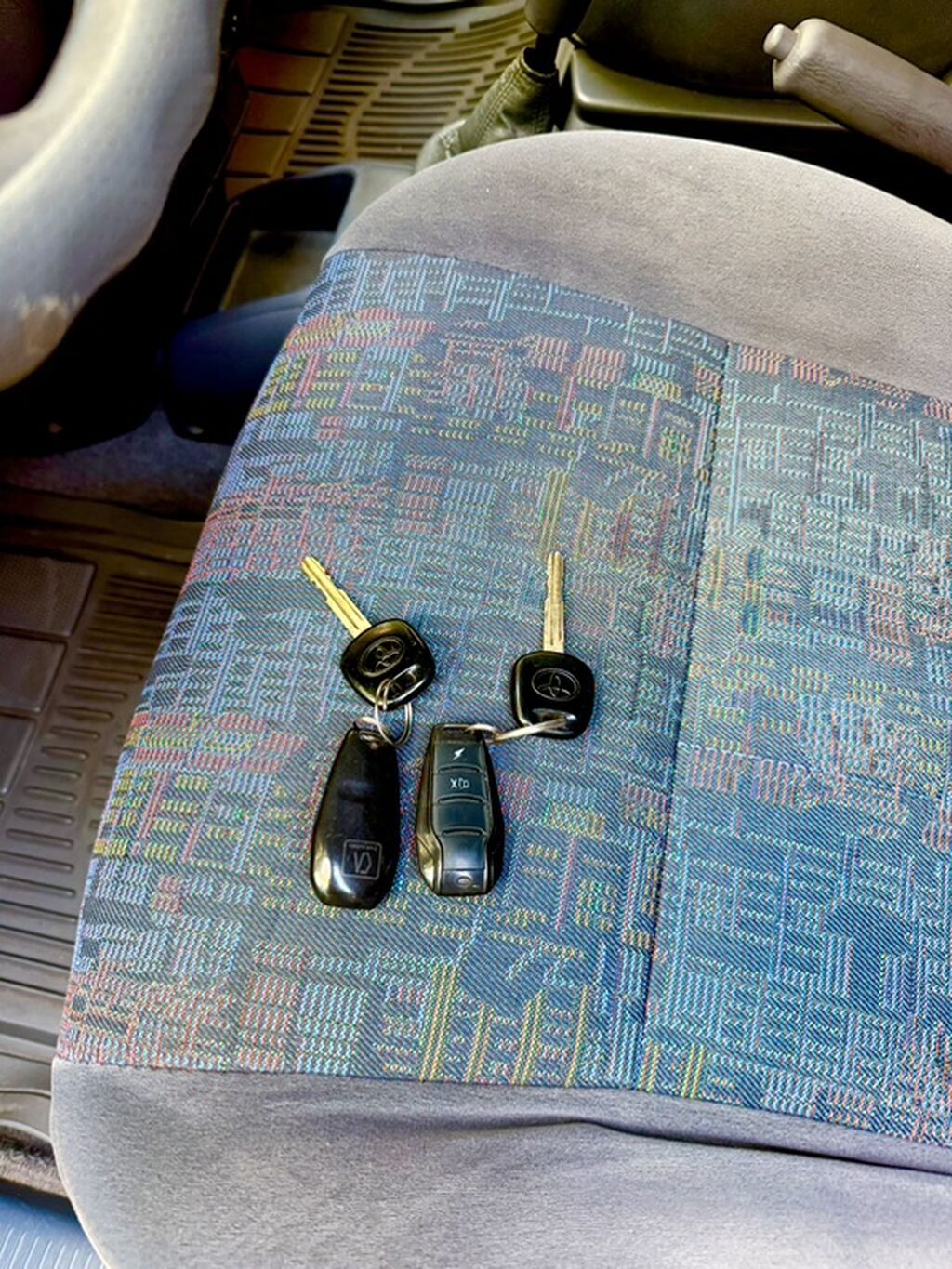 Toyota Ipsum: 1998 г., 2 л, Механика, Бензин, Минивэн: фото 6