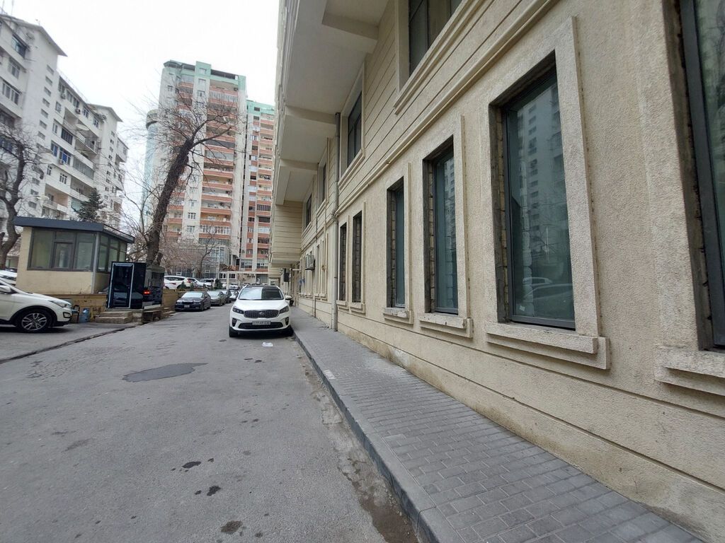 Effekt Park kompleksində 3 otaqlı mənzil kirayə verilir, 127 m², 1 200 AZN/ay, şəkil 3 / 12