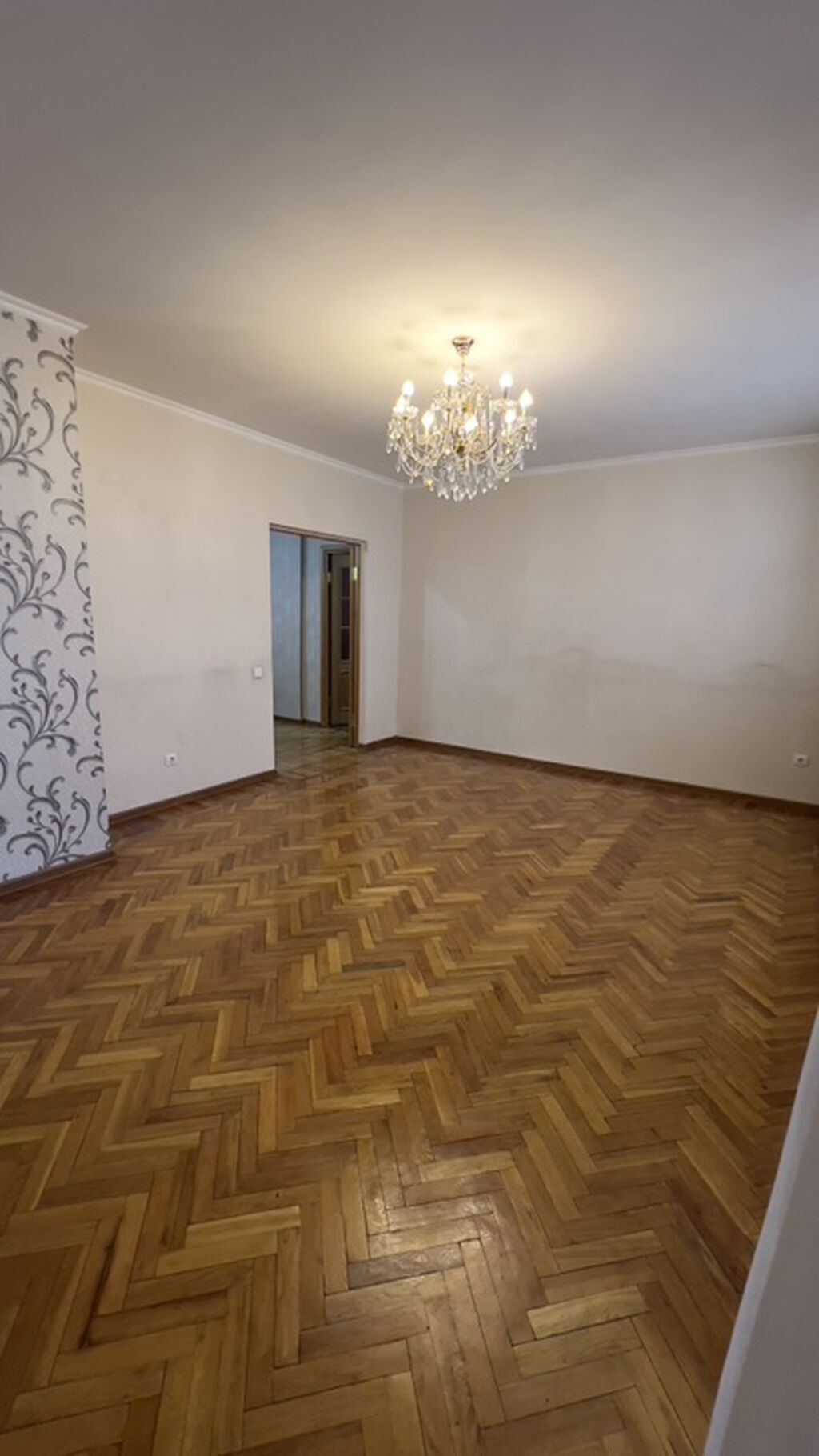 Продам 3-комн. квартиру, 94 м², центр, 4 этаж: фото 6