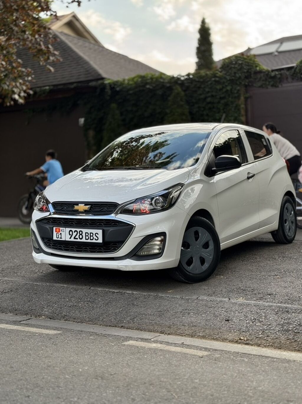 Chevrolet Spark: 2019 г., 1 л, Автомат, Бензин, Хэтчбэк: фото 2