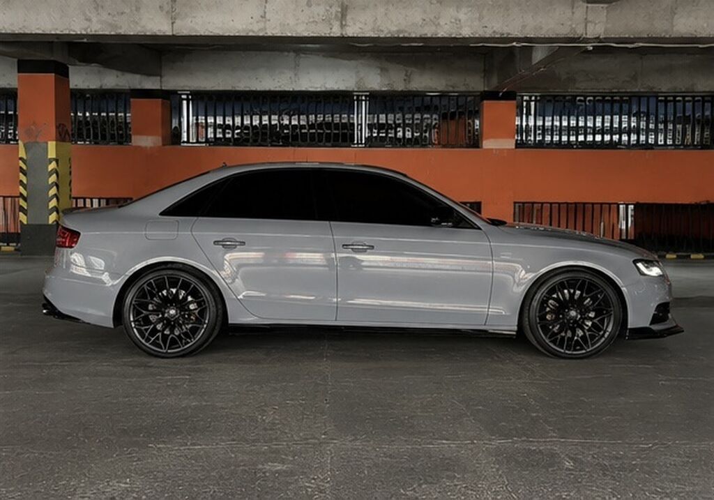 Audi A4: 2008 г., 1.8 л, Вариатор, Бензин, Седан: фото 3