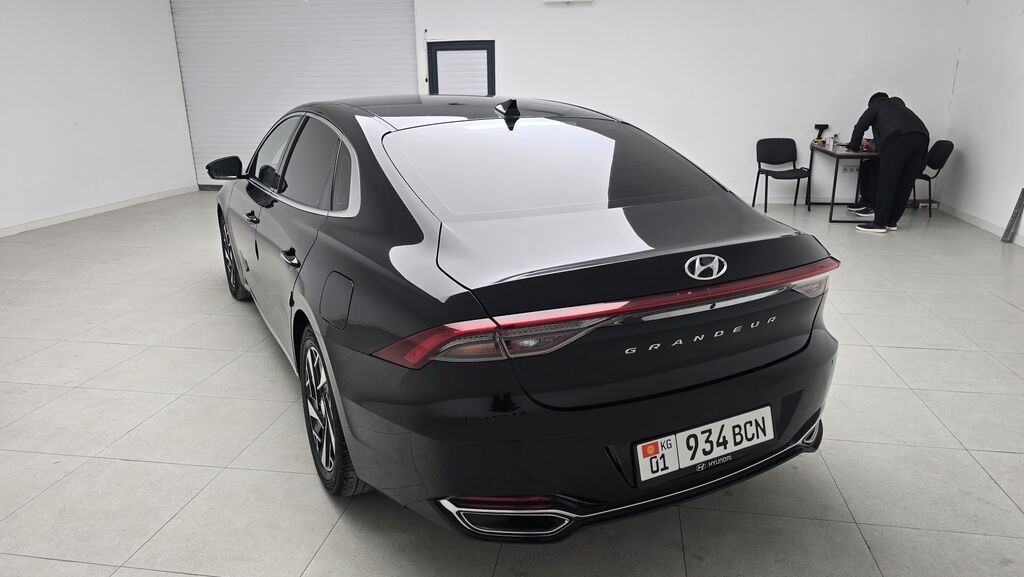 Hyundai Grandeur: 2020 г., 2.4 л, Автомат, Гибрид, Седан: фото 4