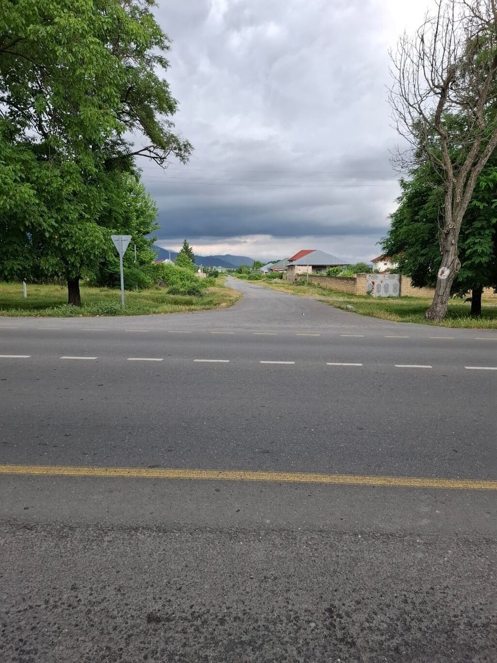 4 otaqlı, 150 kv. m, Kredit yoxdur, Təmirsiz