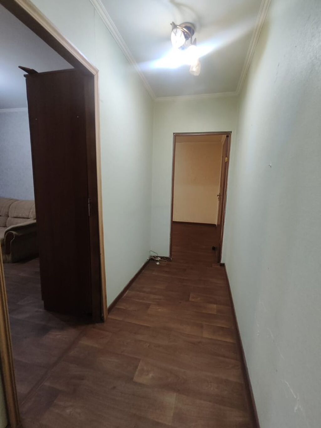 2 комнаты, 45 м², 4 мкр 104 серия, 4 этаж, Старый ремонт: фото 3