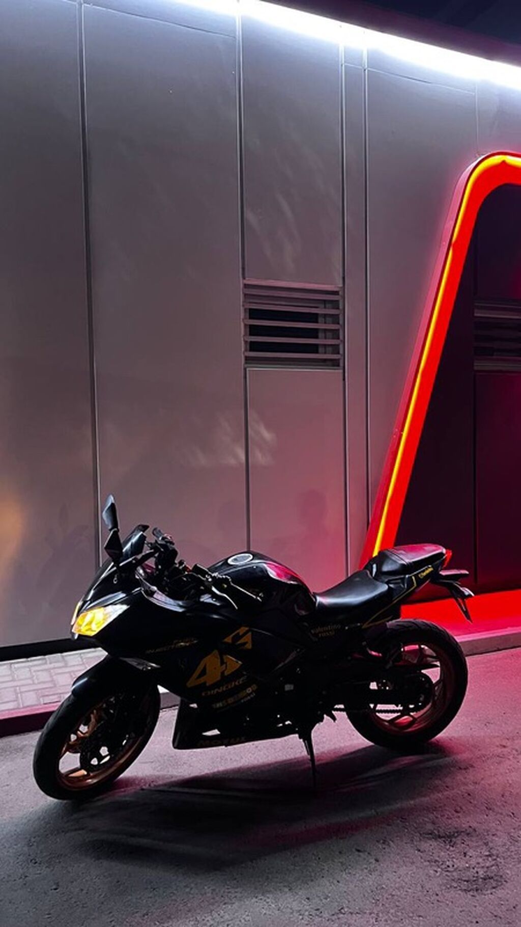 Спортбайк Kawasaki, 300 куб. см, Бензин, Взрослый, Б/у: фото 3