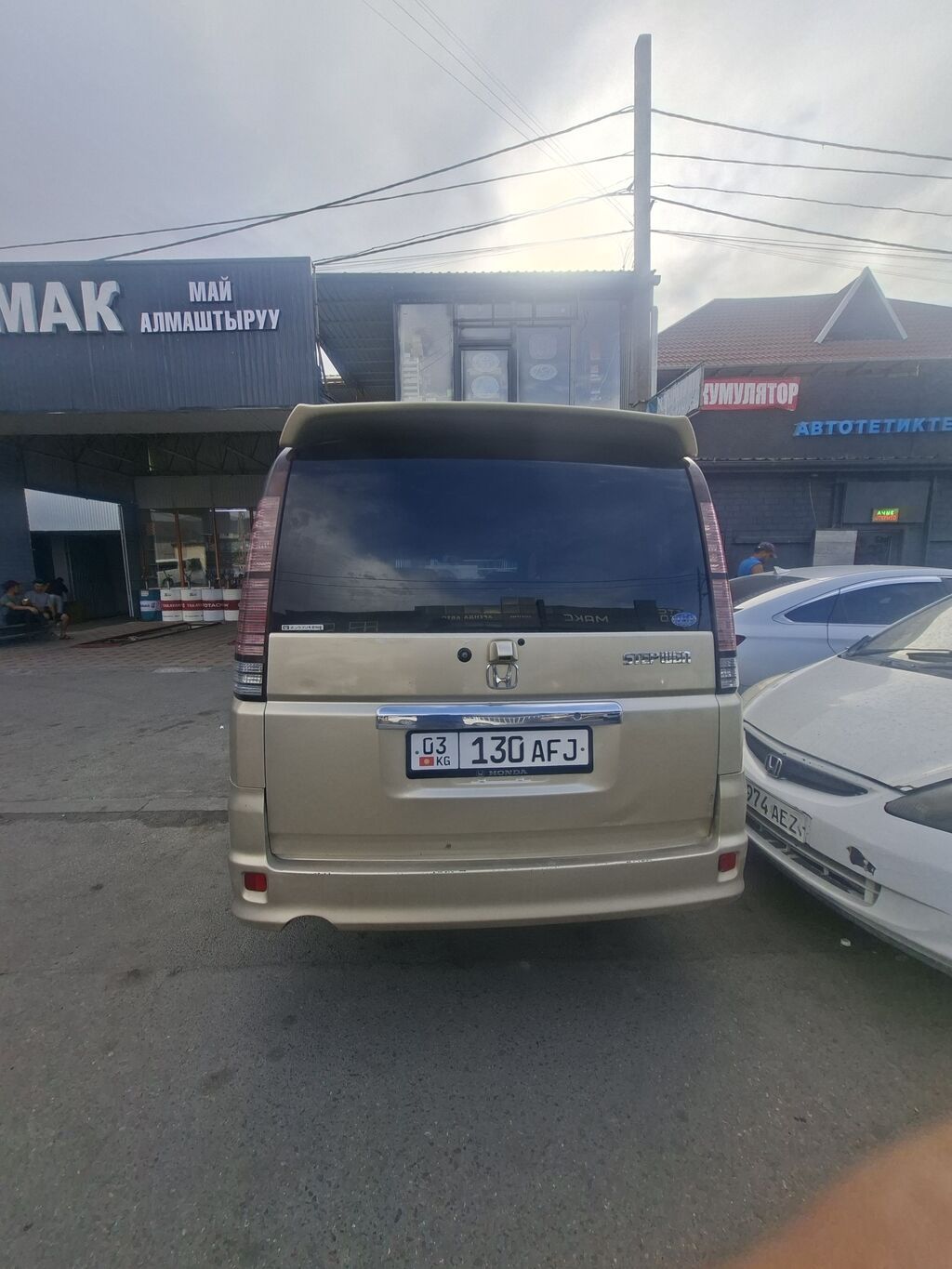 Honda Stepwgn: 2001 г., 2 л, Бензин, Минивэн: фото 7