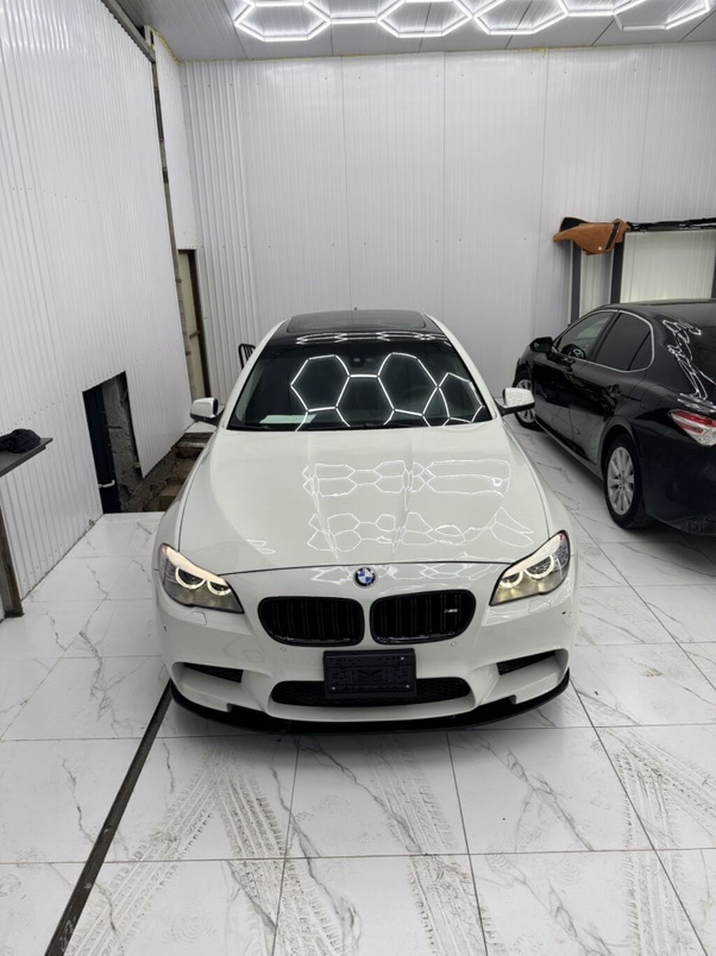 BMW 5 series: 2011 г., 2 л, Автомат, Дизель, Седан: фото 4