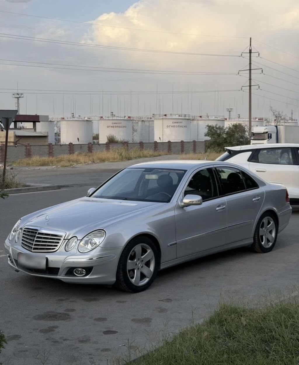 Mercedes-Benz E-Class: 2006 г., 3 л, Автомат, Дизель, Седан: фото 2