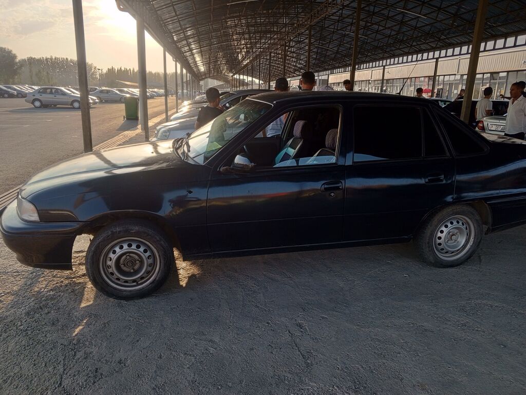 Daewoo Nexia: 2007 г., 1.5 л, Механика, Бензин, Седан: фото 7