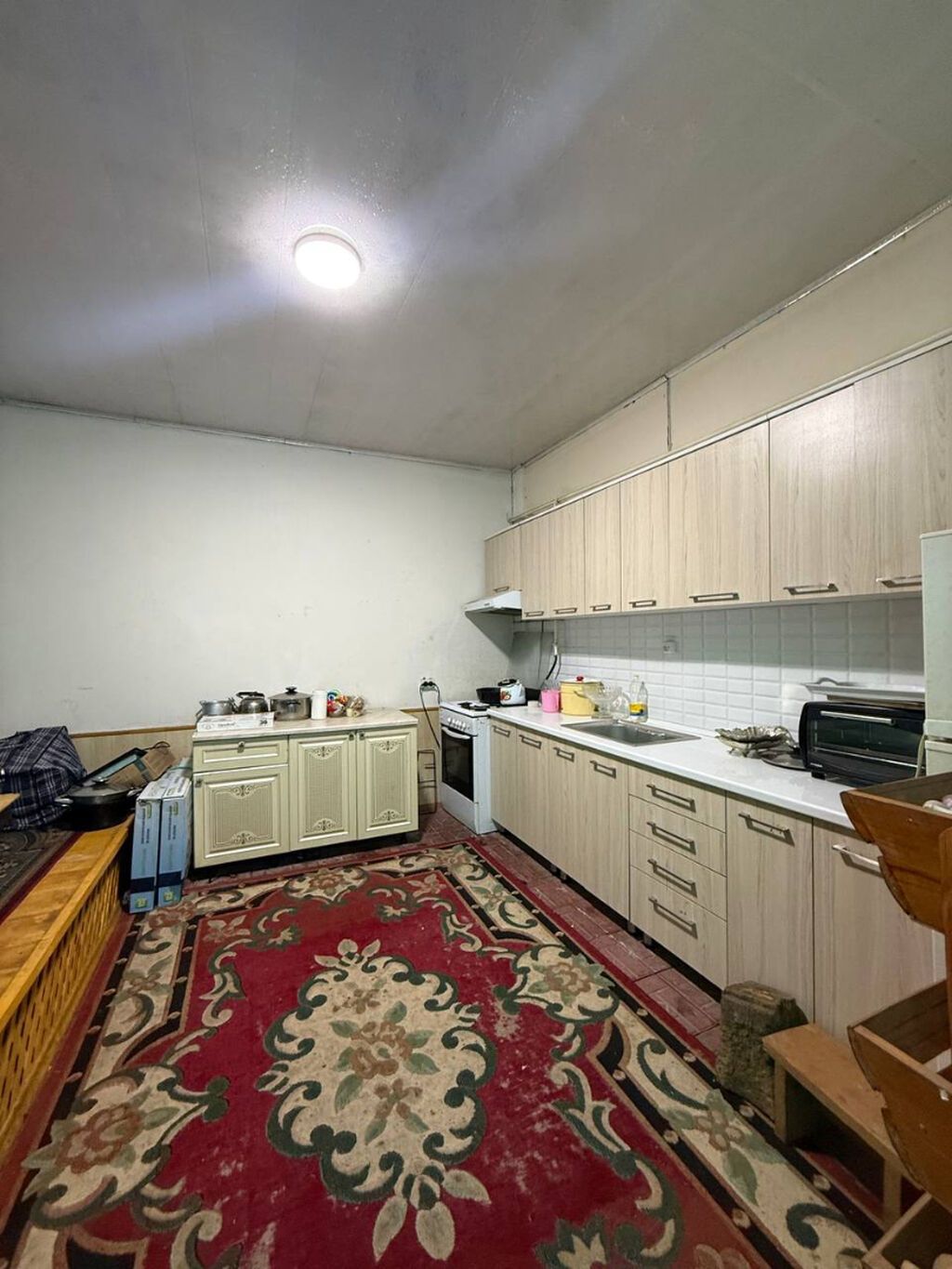 6 комнат и более, 250 м², 6 соток, Бишкек, Дордой рынок / базар Риэлтор: фото 6