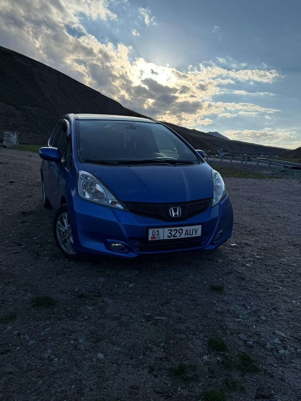 Honda Jazz: 2010 г., 1.4 л, Вариатор, Бензин, Хэтчбэк: фото 3