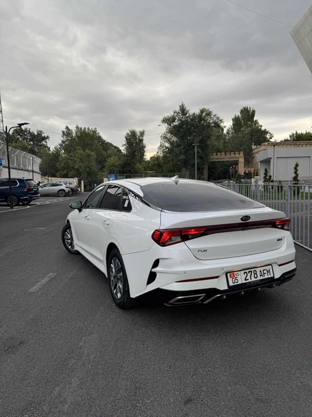 Kia K5: 2020 г., 2 л, Гибрид, Седан: фото 2