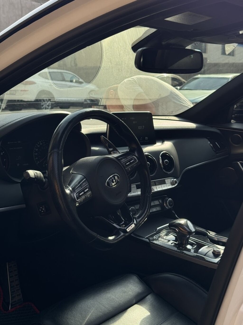 Kia Stinger: 2018 г., 3.3 л, Автомат, Бензин, Лифтбек: фото 5